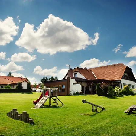 Hotel Farma Pelhřimov